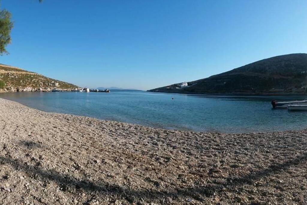 فيلا Nikis Seaside House Vlichadia المظهر الخارجي الصورة